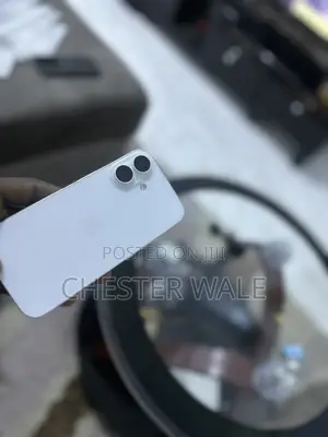 Apple iPhone 16 128 GB White
