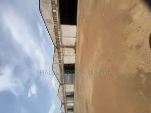 17000 SQM Warehouse With Office Space for Rent Tema