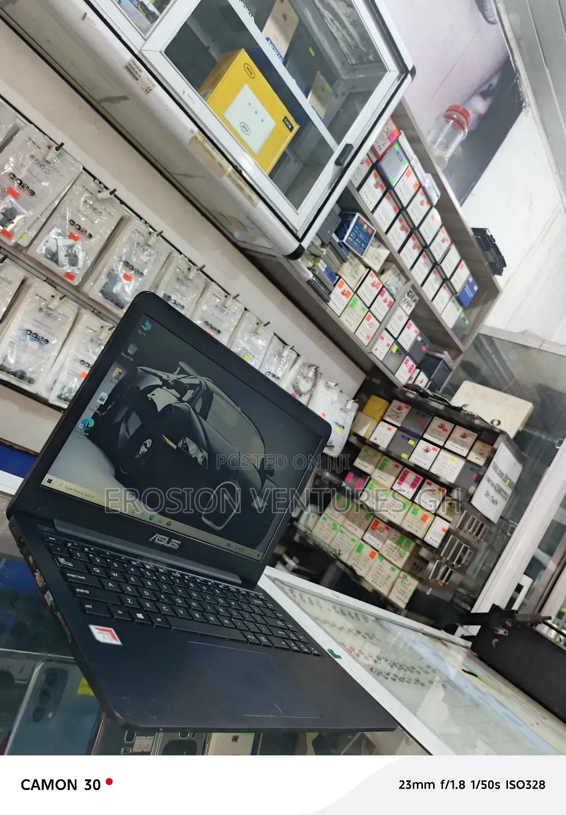 Laptop Asus 8GB AMD A8 SSD 128GB