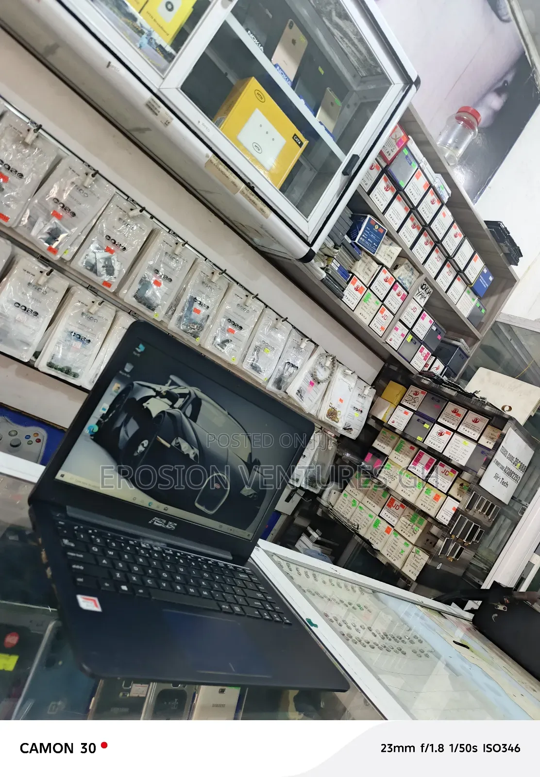 Laptop Asus 8GB AMD A8 SSD 128GB