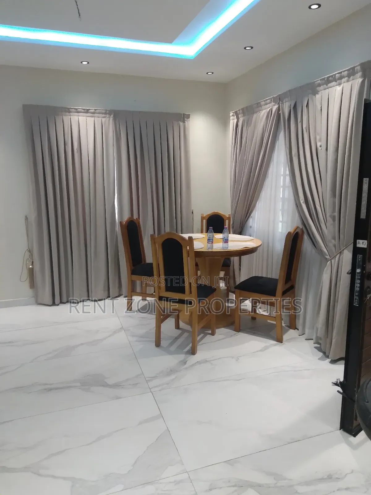 Air B and B/Shot Stay Apartment