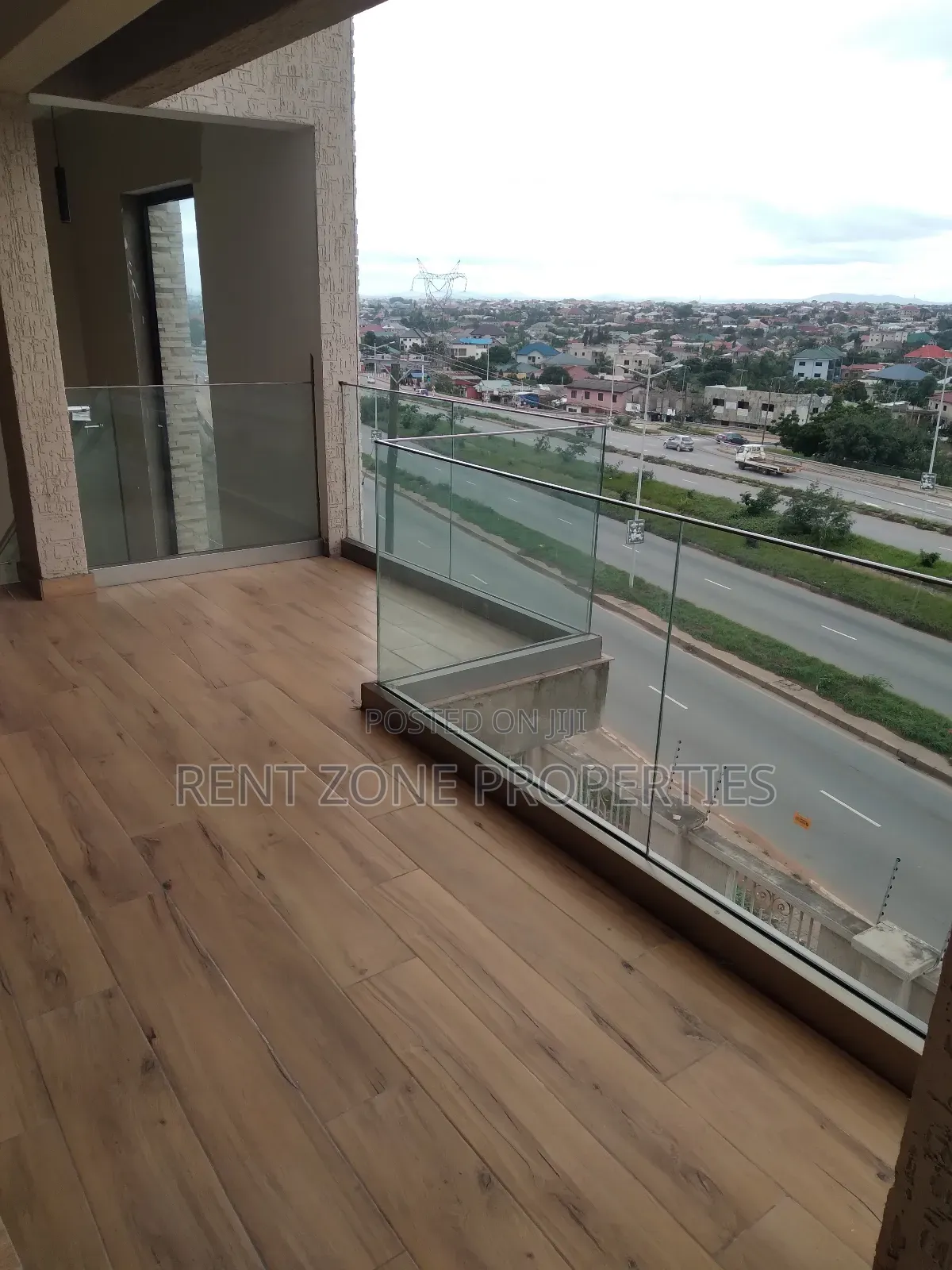 Air B and B/Shot Stay Apartment