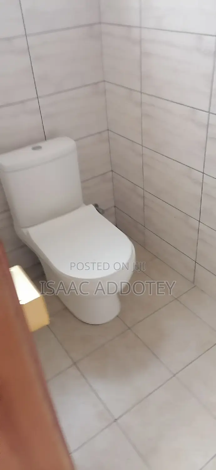 2bdrm Apartment in Sakumono Estate, Spintex for rent