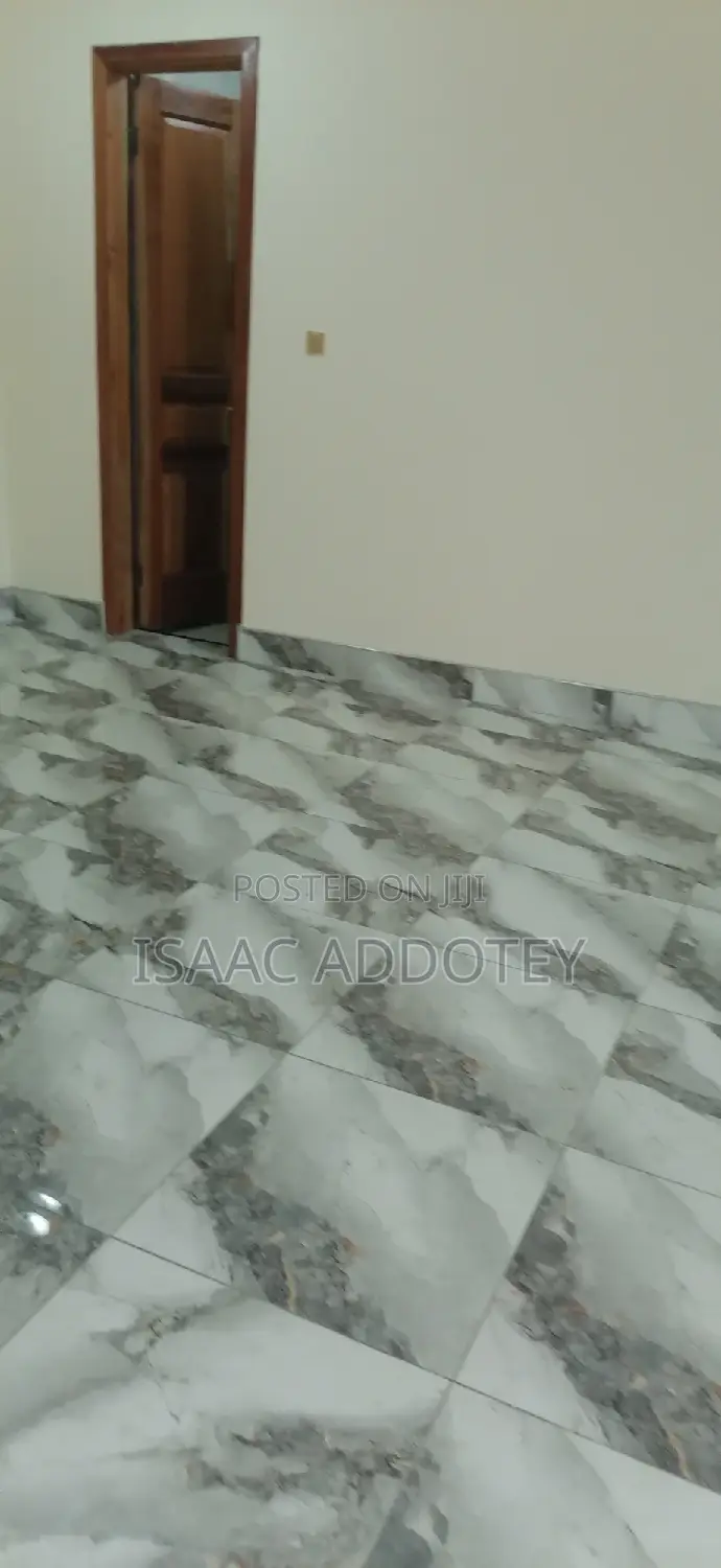 2bdrm Apartment in Sakumono Estate, Spintex for rent