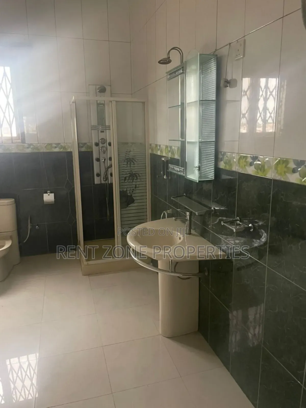 5bdrm Mansion in Rent Zone Properties, West Legon for rent