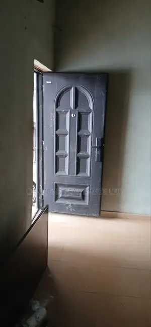 1bdrm Apartment in De-Icons Real Estate, Awutu Senya East Municipal