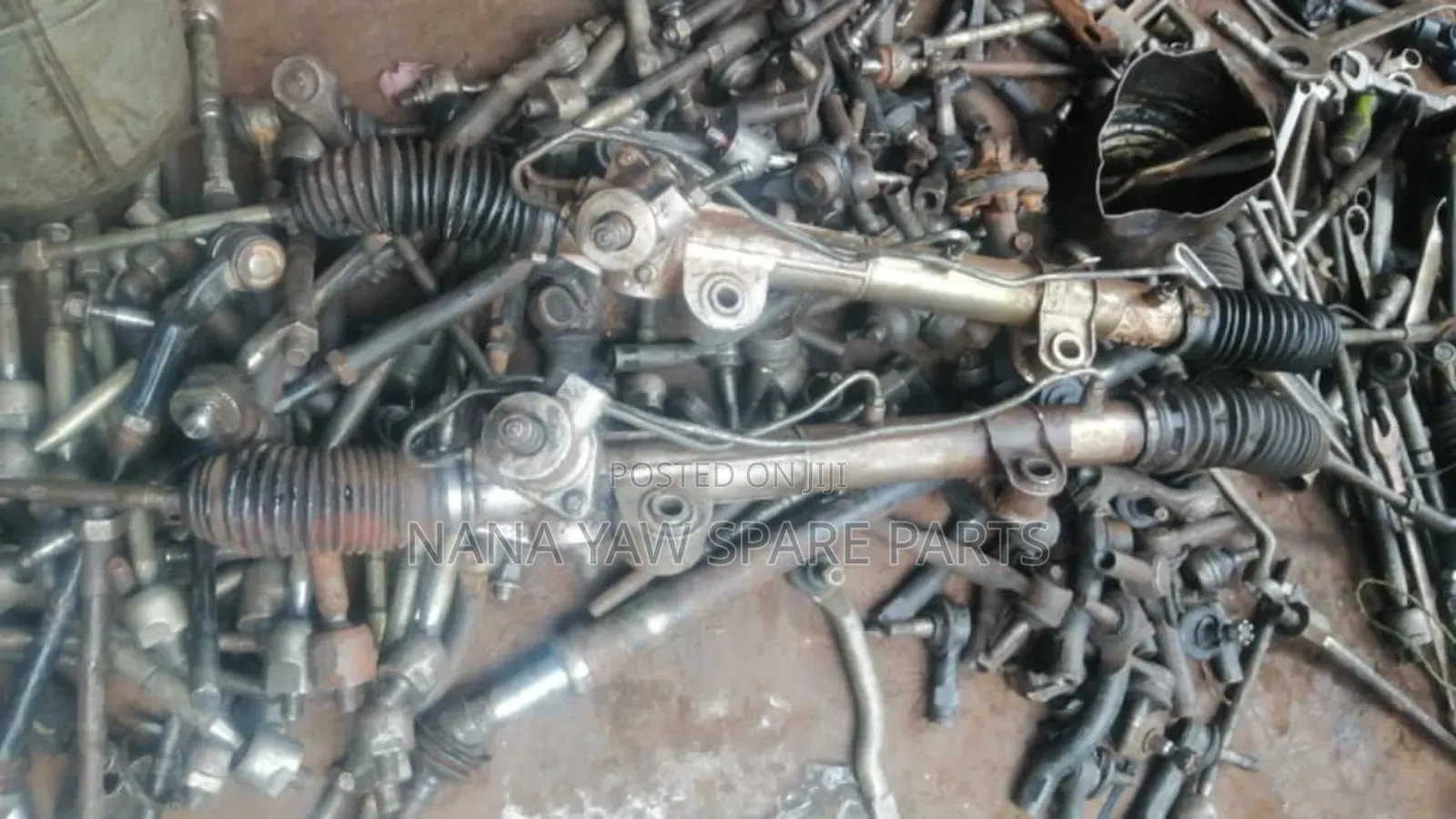 Nissan Premira Steering Rack