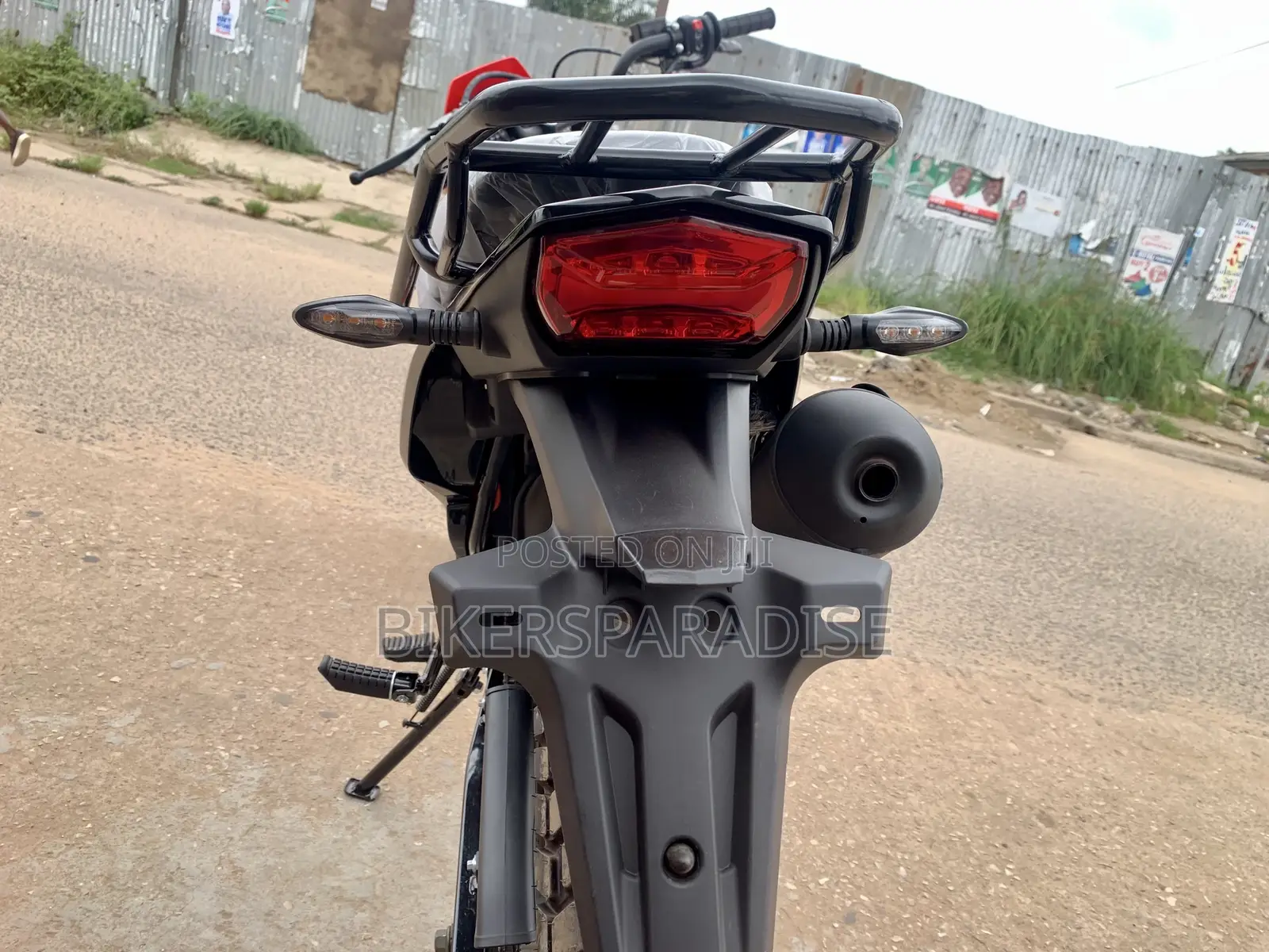New Lifan LF200 2022 Red