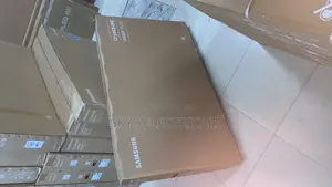 Samsung 50”Crystal Uhd 4k