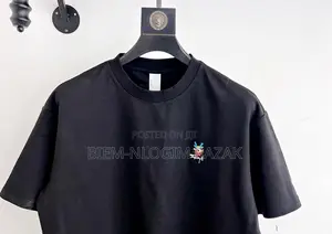 400grams Thick N Solod Tshirt Available in Stock