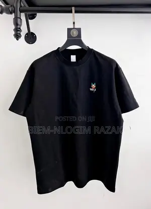 400grams Thick N Solod Tshirt Available in Stock