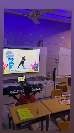 Home Teacher for Cambridge English and Music Lessons (Piano, Drums)