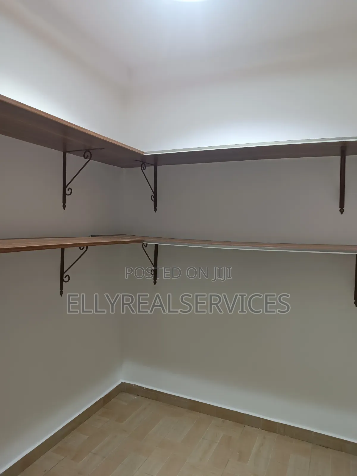 2bdrm Apartment in Ellyrealservices, Oyarifa for rent