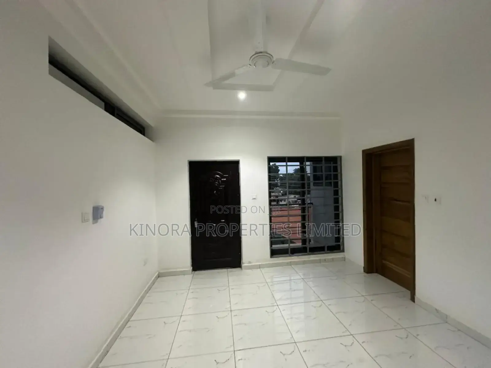 3bdrm Townhouse / Terrace in Frafraha, Barrier for rent