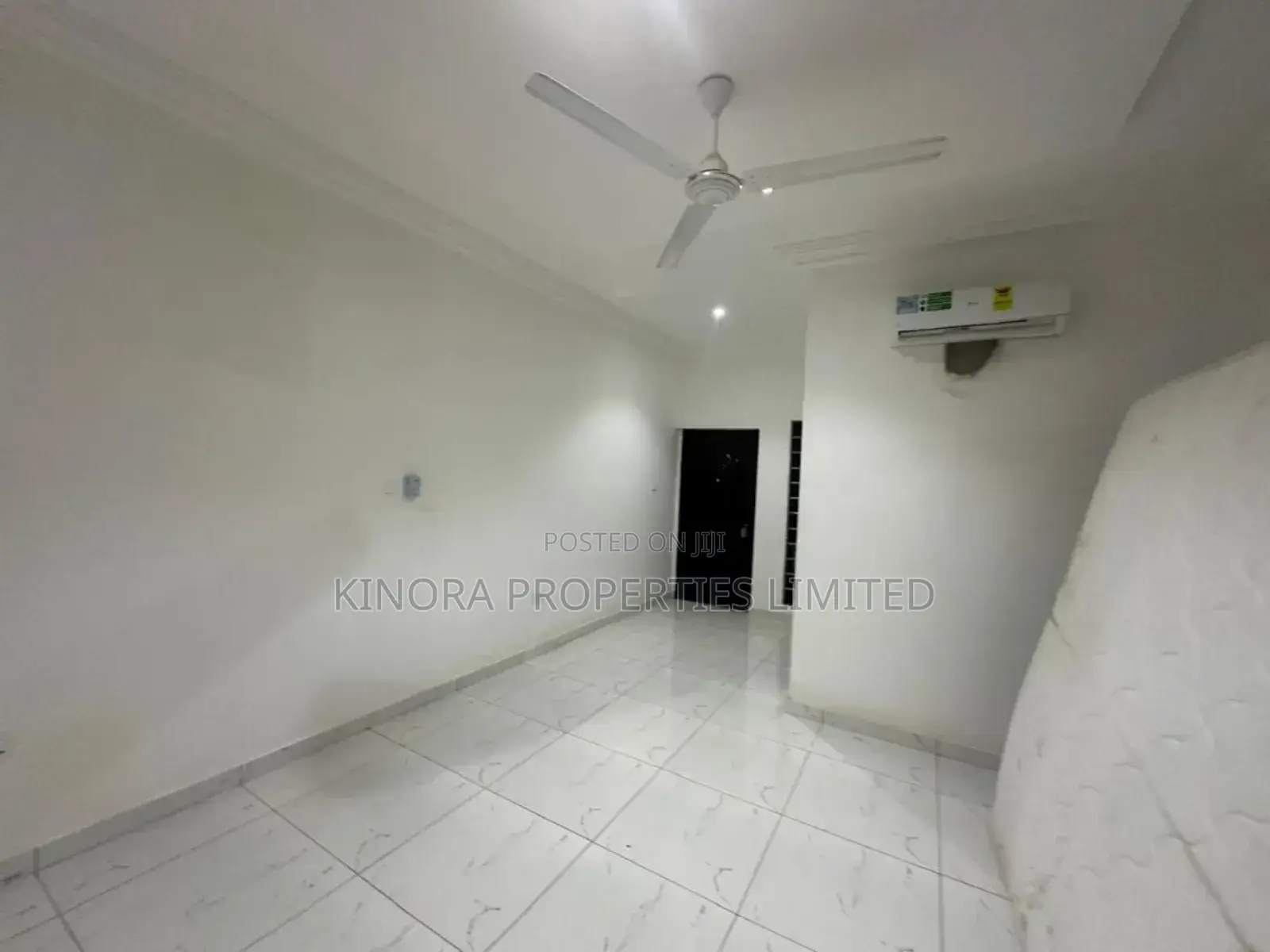 3bdrm Townhouse / Terrace in Frafraha, Barrier for rent