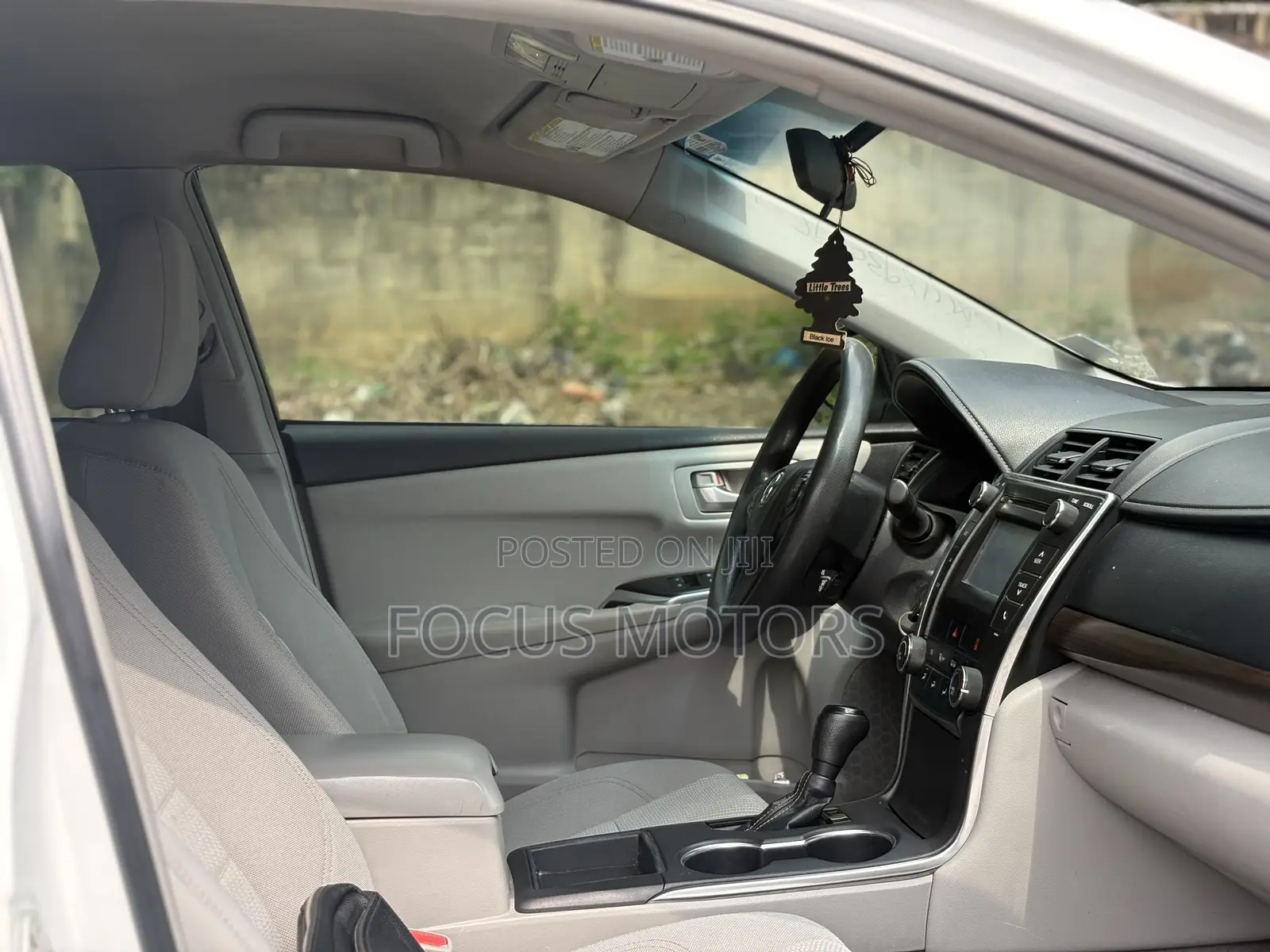 Toyota Camry 2016 White