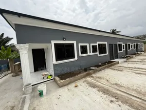 7bdrm House in King Zion Real, Awoshie for sale