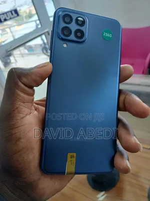 Samsung Galaxy M33 128 GB Blue