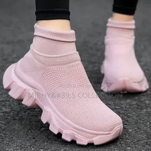 Light Weight Sneakers