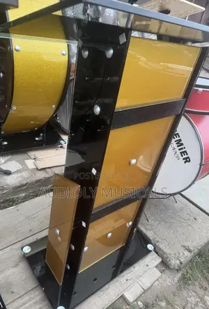 Classic Quality Glass Pulpit