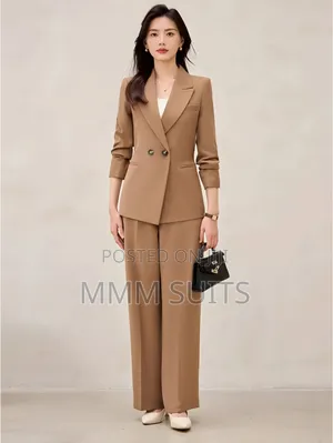 2-Piece Ladies Double-Breasted Suit in Brown Colour