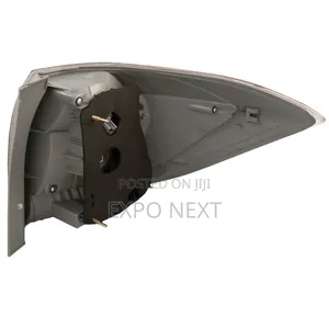 Tail Light Left Driver Side Toyota Highlander 2011-2013