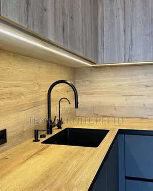 Kitchen Unit (L Shape) Design
