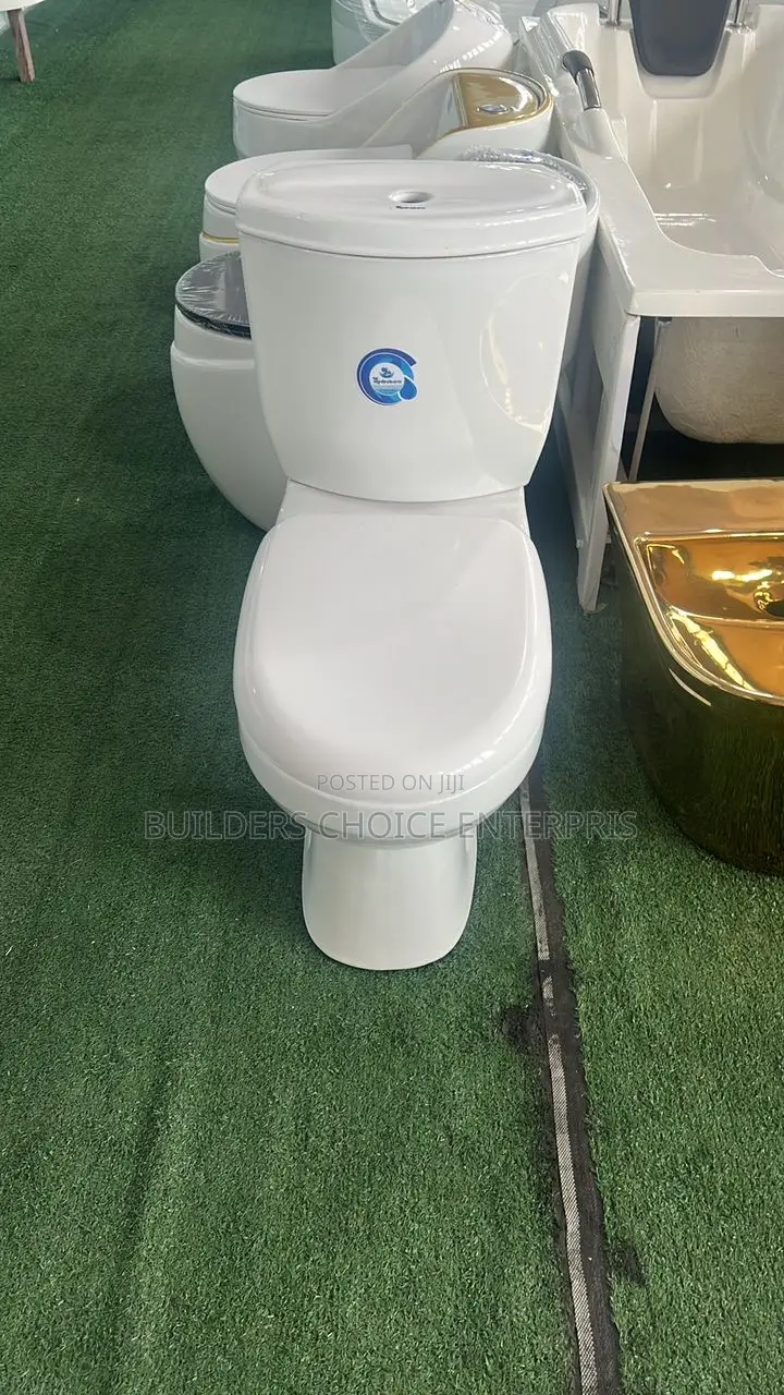 Close Couple Water Closet Wc