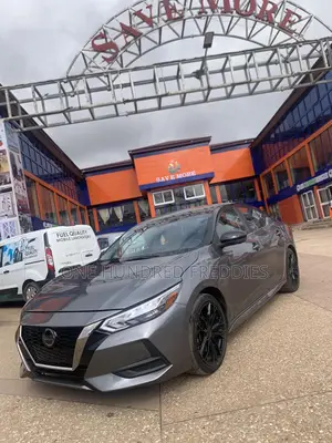 Nissan Sentra SR 2020 Gray