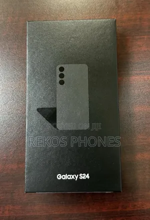 New Samsung Galaxy S24 128 GB Black