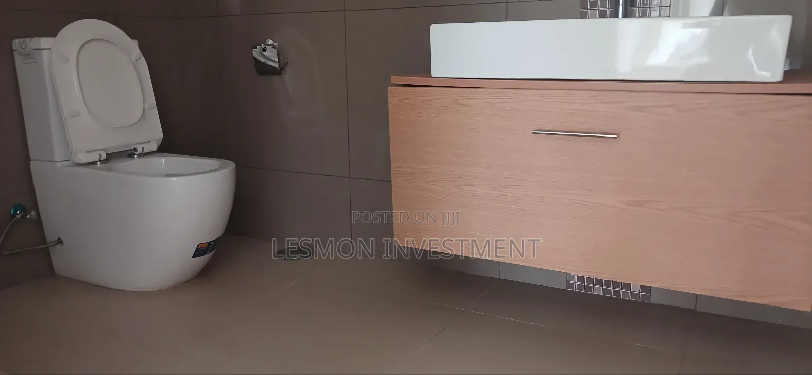 3bdrm Apartment in A&C Mall for rent