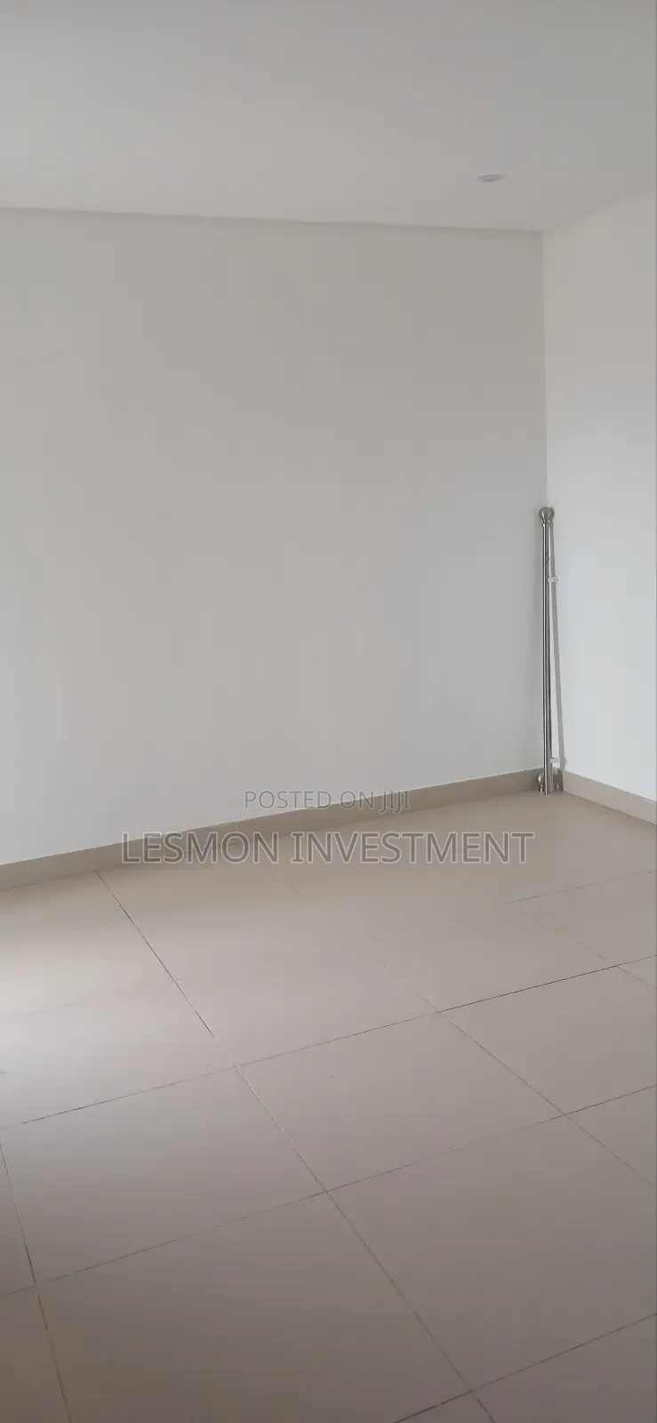 3bdrm Apartment in A&C Mall for rent