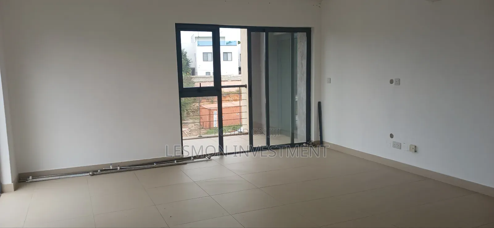 3bdrm Apartment in A&C Mall for rent