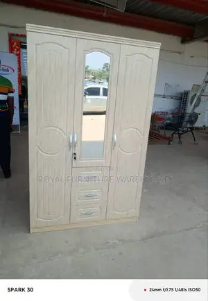 Imported Mercedes Benz Design 3doors Wooden Wardrobe