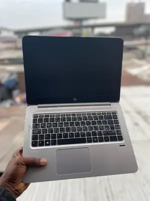 Laptop HP EliteBook 1040 G3 8GB Intel Core I5 SSD 256GB