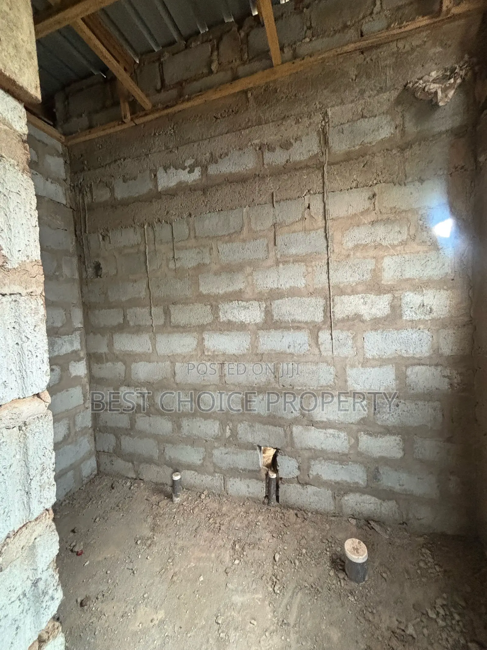 3 Bedroom Uncompleted Houses for Sale