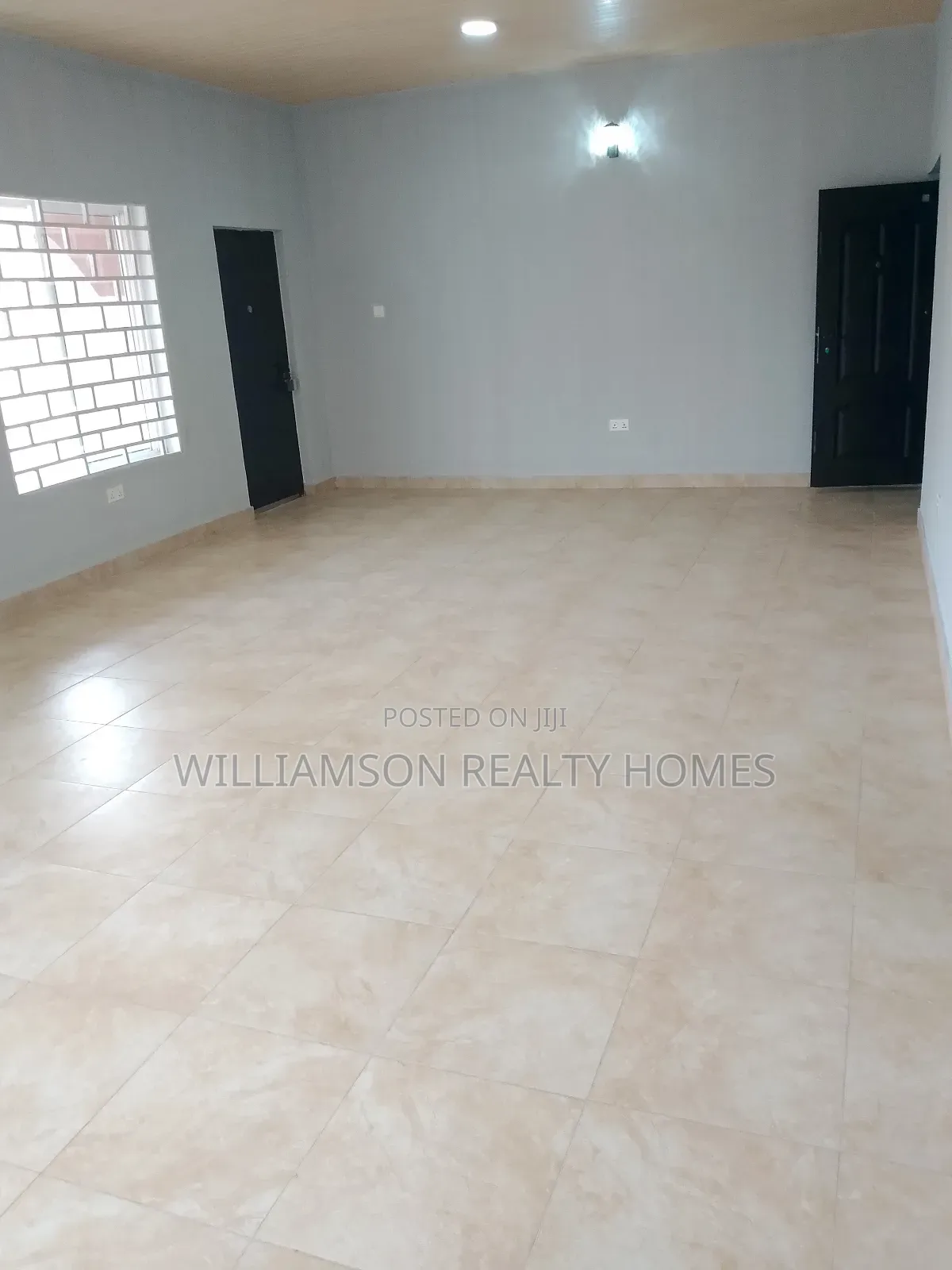 5bdrm House in Community 18 Area, Spintex for rent