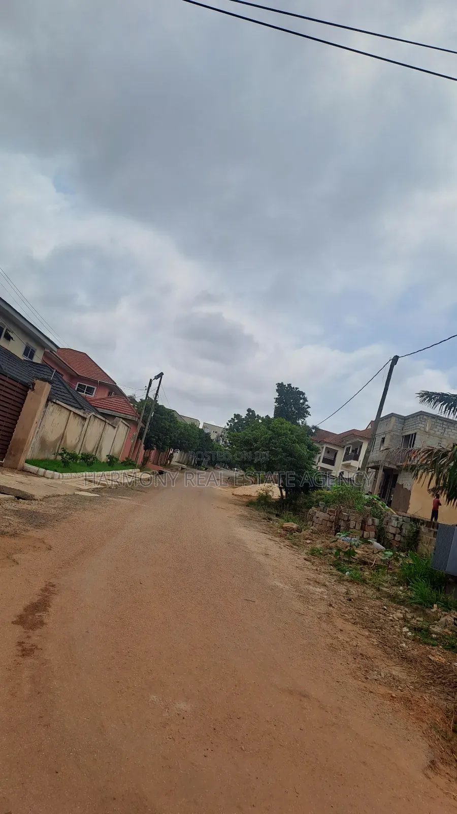 5bdrm House in Achimota for sale