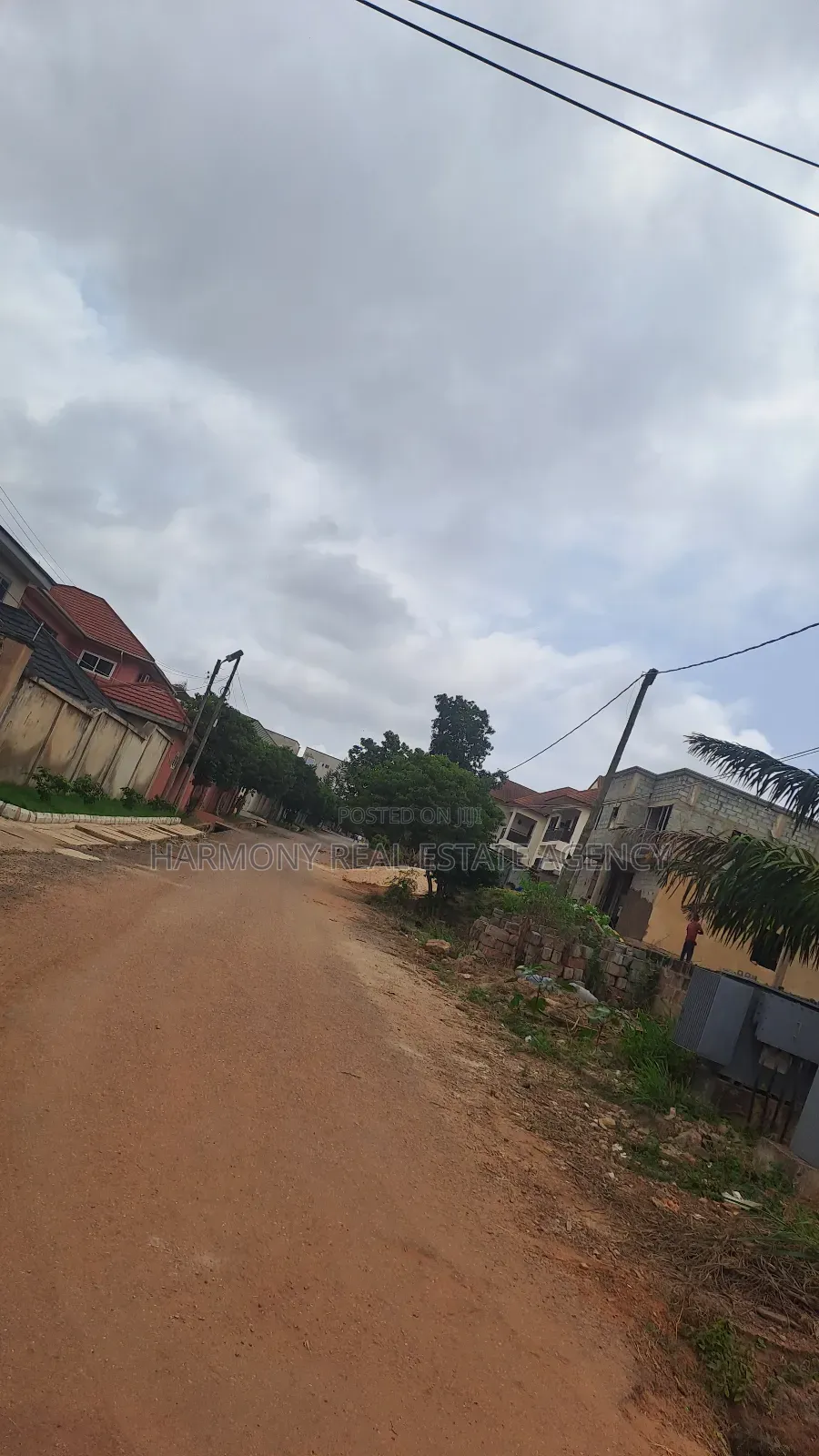 5bdrm House in Achimota for sale