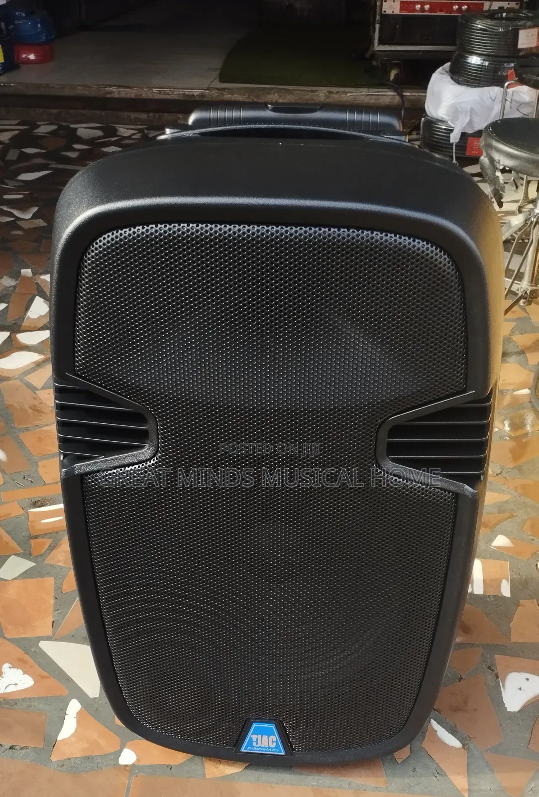 Jac 15" Rechargeable Bluetooth Speaker