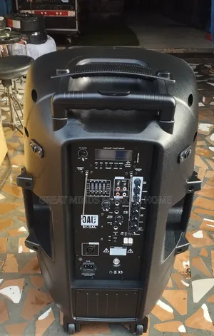 Jac 15" Rechargeable Bluetooth Speaker