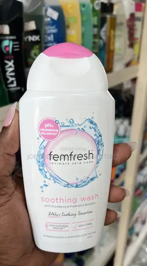 Femfresh Intimate Wash 250ml