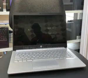 Laptop HP 14S 4GB AMD A4 HDD 500GB