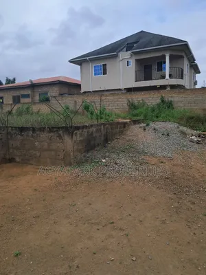 3bdrm House in Cocobod, Amasaman for sale