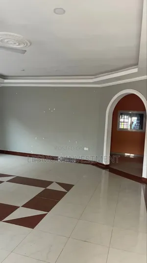 3bdrm House in Devtraco Estate, Tema Metropolitan for rent