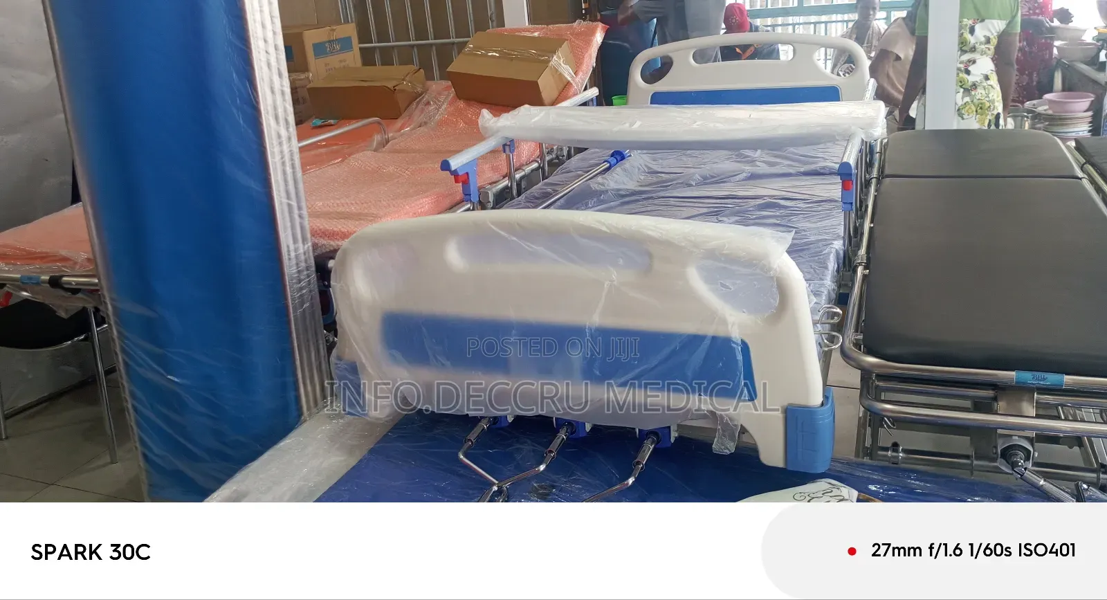 Hospital Bed 3cranks (Head, Middle and Leg Adjustable)