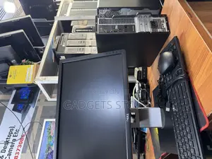 Desktop Computer Dell Vostro Mini 8GB Intel Core I5 HDD 500GB