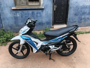 TVS Neo NX 2021 White