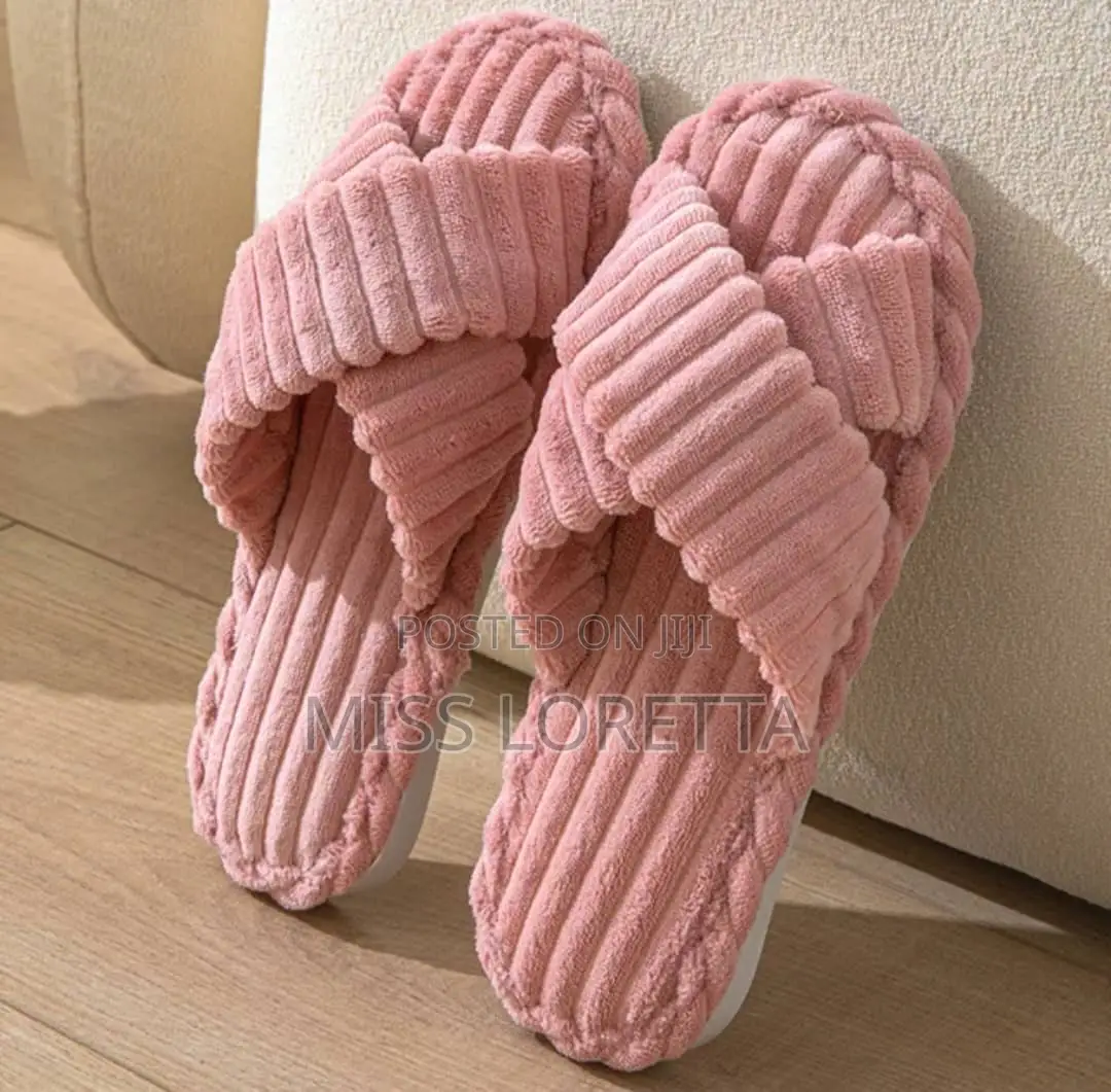 Crisscross Fluffy Bedroom Slippers
