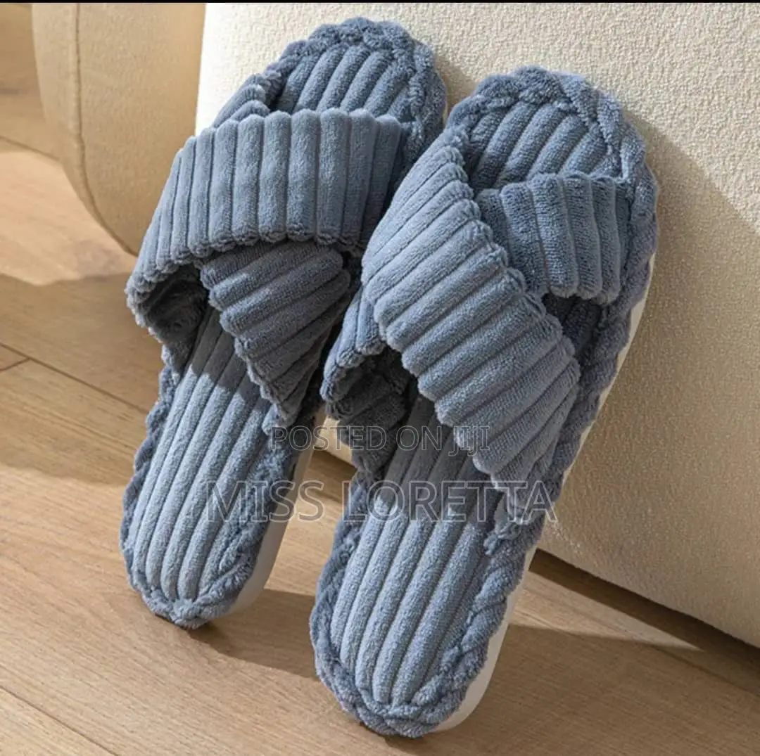 Crisscross Fluffy Bedroom Slippers